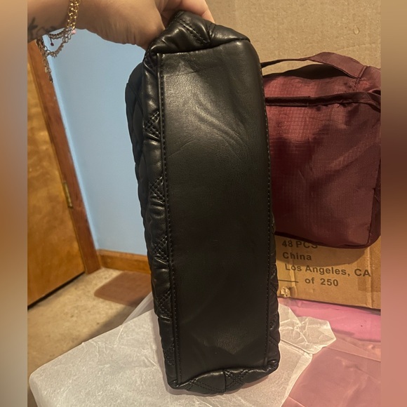 Black Quilted Women's Bag - Picture 13 of 13